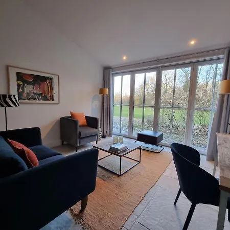 Thuers Im Busch - Gute Stube - Ab 3 Naechte - Mit Stil In *