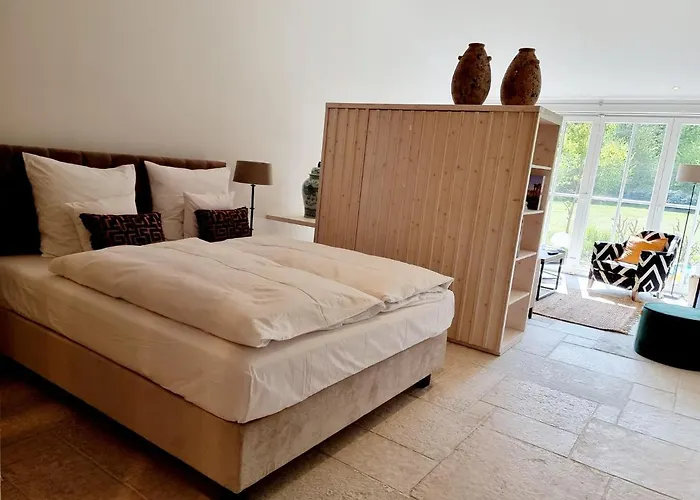 Thuers Im Busch - Gute Stube - Ab 3 Naechte - Mit Stil In Apartamento